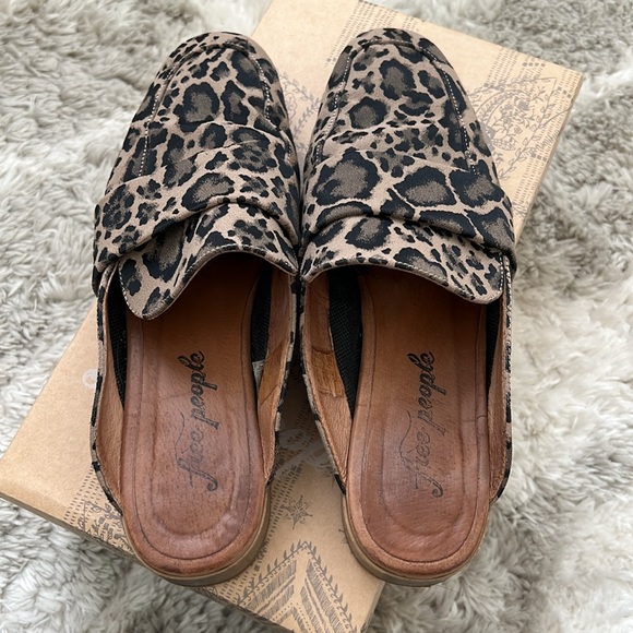 Free people flat - Picture 3 of 4